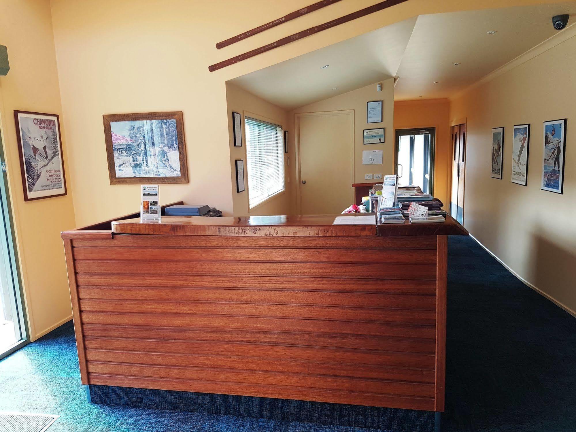 Harrietville Hotel Motel Экстерьер фото